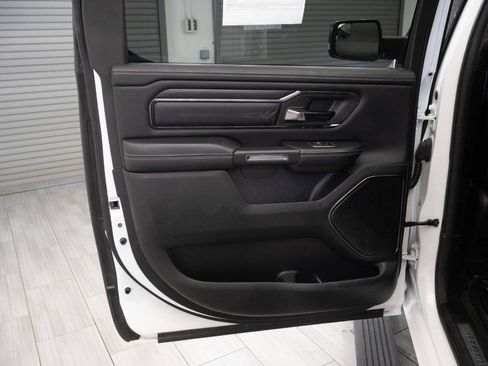 Used 2022 RAM 1500 Limited AWD/4WD image 19
