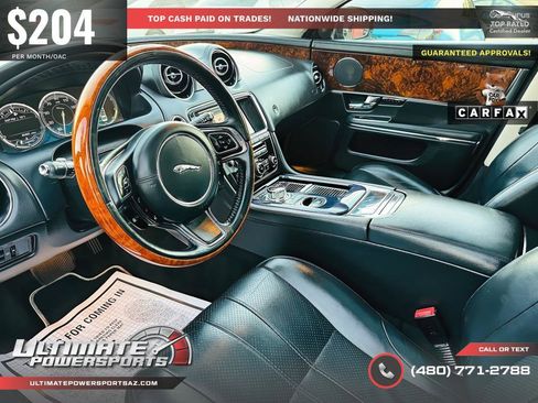 Used 2012 Jaguar XJ image 11