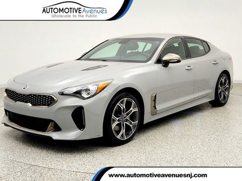 Used 2021 Kia Stinger GT-Line RWD image 1