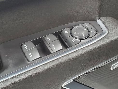 Used 2023 GMC Sierra 1500 SLT w/ SLT Convenience Package image 15