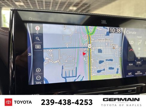 Used 2022 Toyota Highlander Platinum AWD/4WD image 15