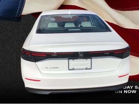 Certified 2025 Honda Accord LX image 7