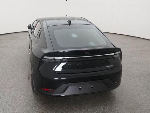 New 2026 Toyota Prius SE image 29