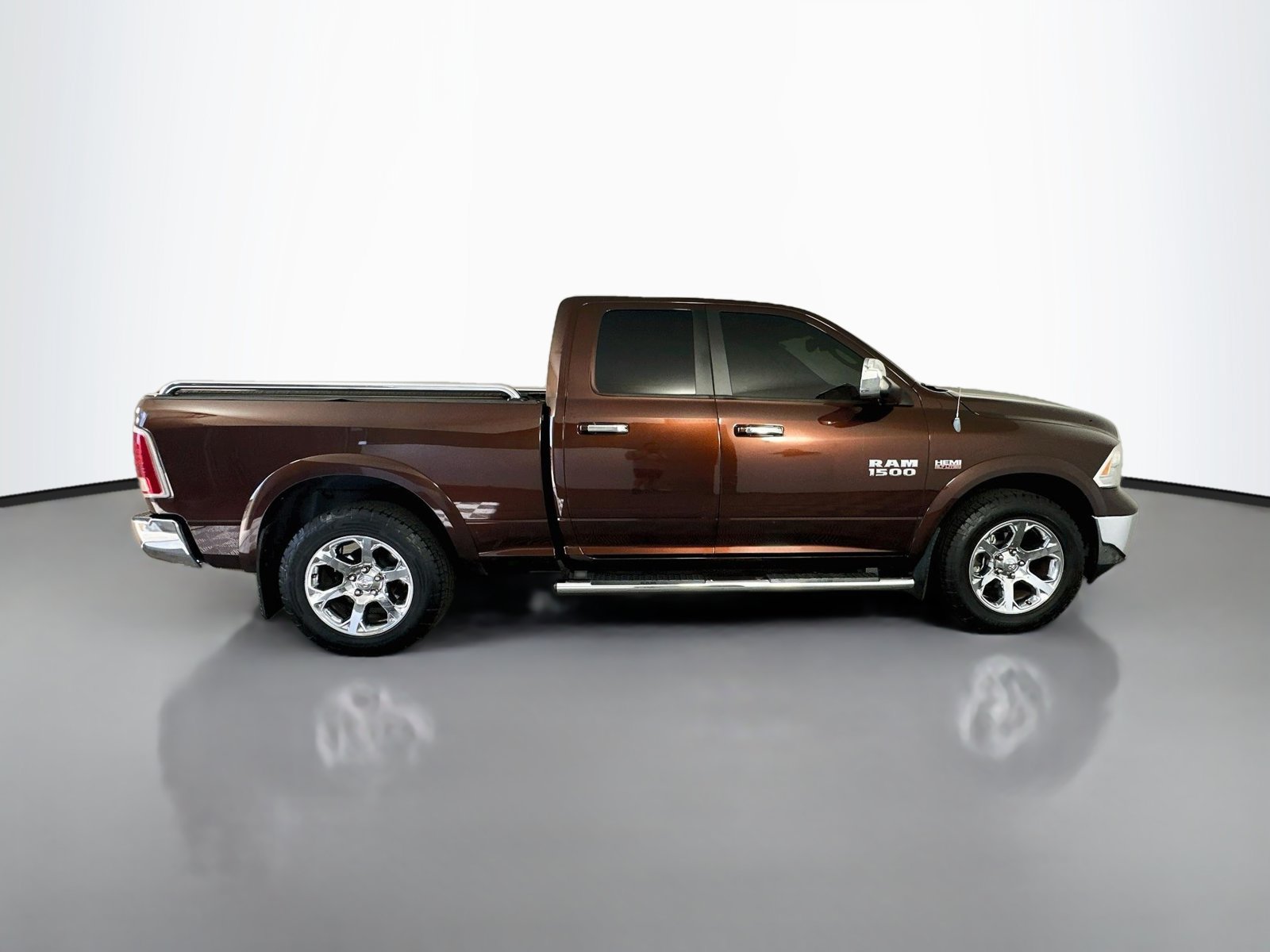 Used 2013 RAM 1500 Laramie w/ Convenience Group AWD/4WD image 8