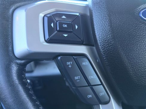 Used 2017 Ford F350 Lariat w/ Lariat Value Package AWD/4WD image 24
