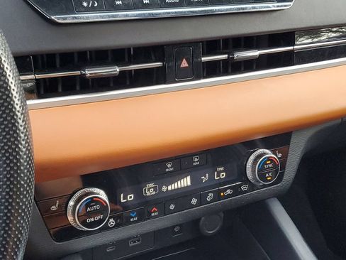 Used 2022 Mitsubishi Outlander SEL AWD/4WD image 29
