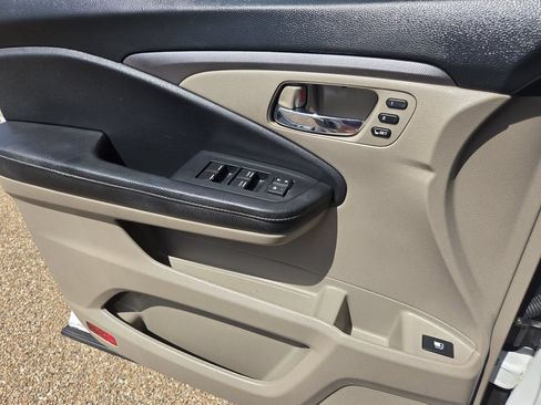 Certified 2022 Honda Ridgeline RTL image 16