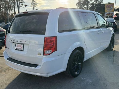Used 2019 Dodge Grand Caravan GT image 5