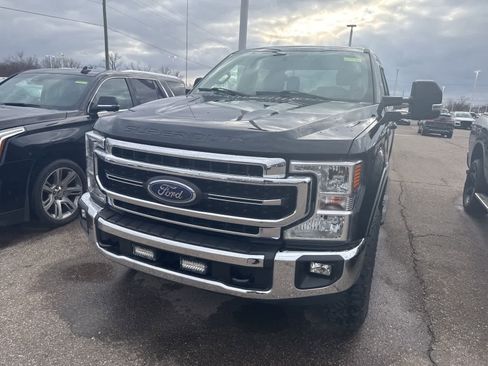 Used 2020 Ford F350 XLT w/ Tremor Off-Road Package image 16