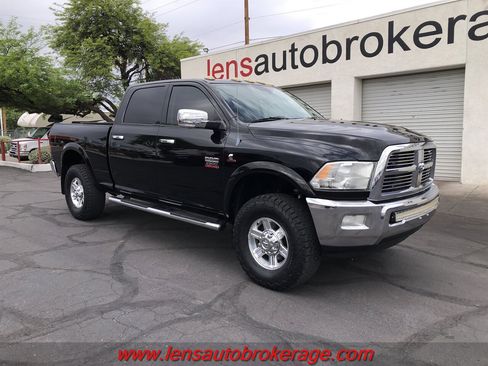 Used 2012 RAM 2500 Laramie w/ HD Snow Plow Prep Group AWD/4WD image 2