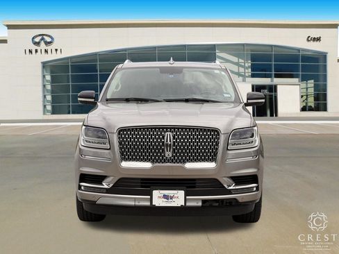 Used 2018 Lincoln Navigator Reserve AWD/4WD image 7