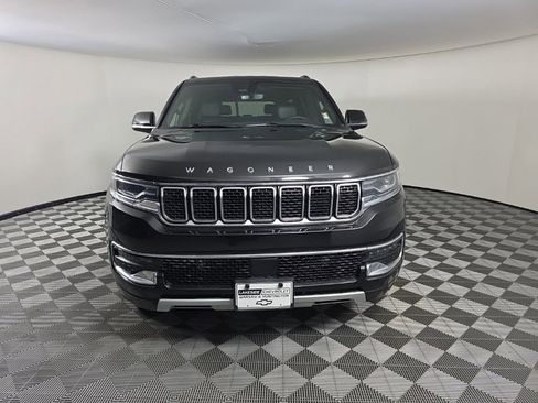 Used 2024 Jeep Wagoneer Series II image 8