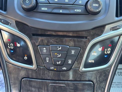 Used 2016 Buick LaCrosse Leather image 24