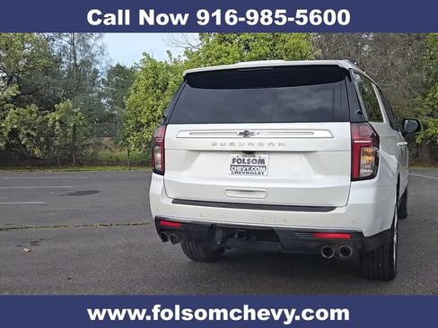 Used 2021 Chevrolet Suburban High Country w/ Premium Package image 9