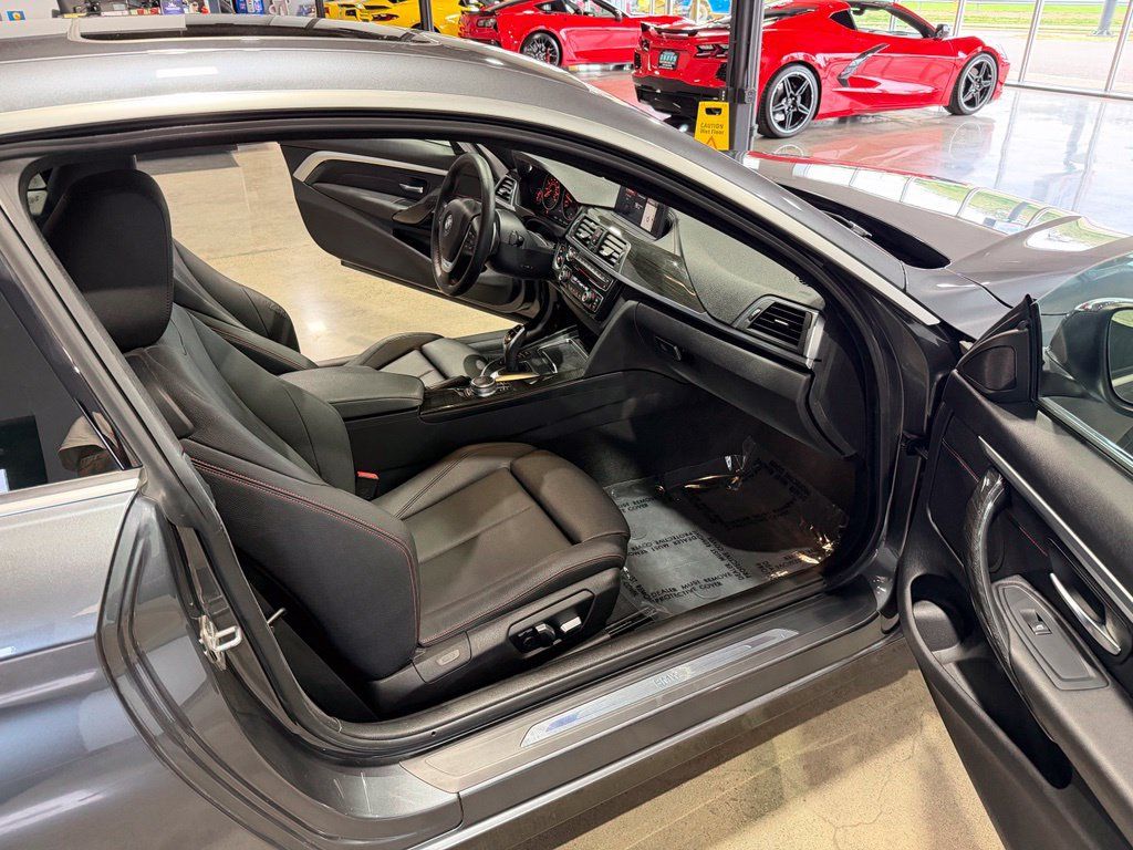 Used 2018 BMW 430i xDrive Coupe AWD/4WD image 17