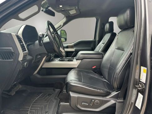 Used 2018 Ford F250 Lariat w/ Chrome Package AWD/4WD image 9