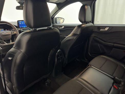 Used 2023 Ford Escape ST-Line image 29