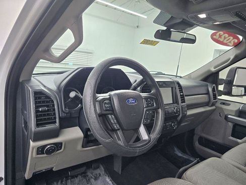 Used 2022 Ford F250 XLT w/ XLT Value Package AWD/4WD image 12