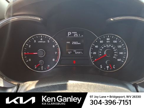 Used 2017 Kia Forte LX FWD image 23