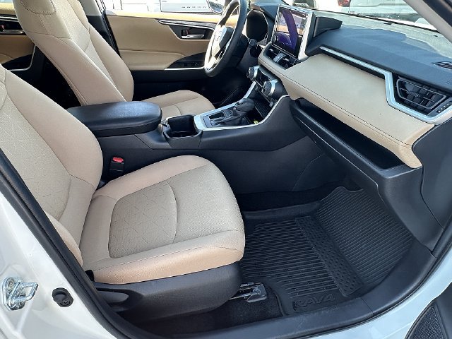 Certified 2024 Toyota RAV4 XLE FWD image 11
