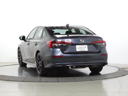 Used 2022 Honda Civic Sport image 7