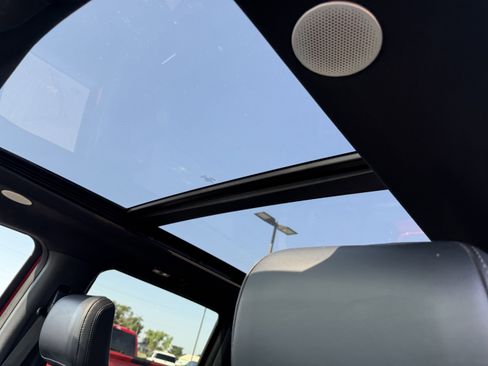 Used 2024 Ford F150 Platinum w/ Equipment Group 702A High image 12