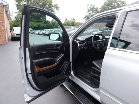 Used 2015 Chevrolet Tahoe LTZ AWD/4WD image 22