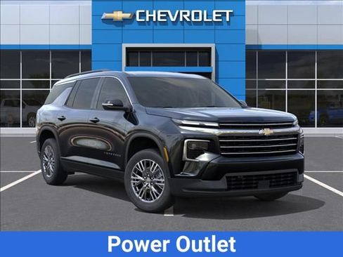 New 2026 Chevrolet Traverse LT w/ Driver Confidence Package FWD image 8