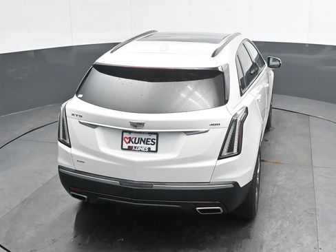 Used 2021 Cadillac XT5 Sportv image 32