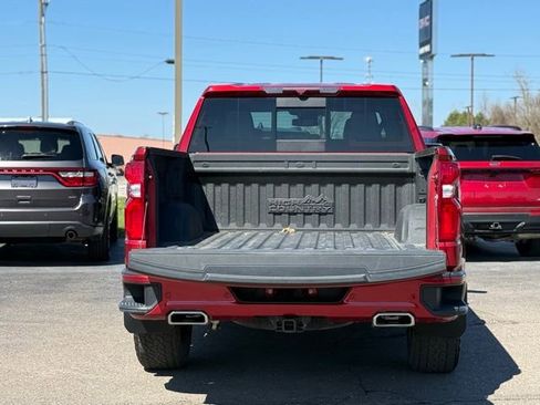 Used 2023 Chevrolet Silverado 1500 High Country w/ Z71 Off-Road Package AWD/4WD image 40