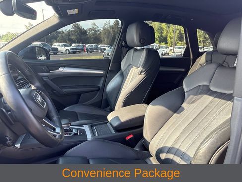 Used 2020 Audi Q5 2.0T Premium w/ Titanium Sport Package AWD/4WD image 4