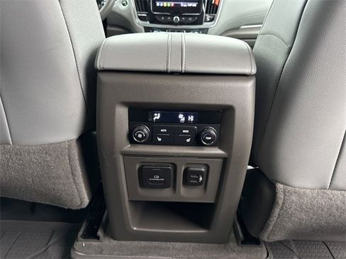 Used 2020 Chevrolet Traverse Premier w/ LPO, Floor Liner Package image 25