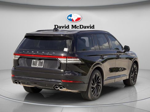 New 2026 Lincoln Aviator Reserve AWD/4WD image 6
