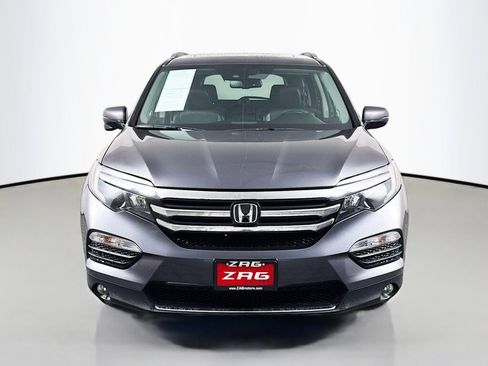 Used 2017 Honda Pilot Touring image 8