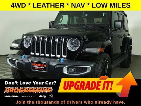 Used 2022 Jeep Wrangler Unlimited Sahara w/ Cold Weather Group AWD/4WD image 1