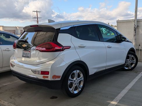 Used 2020 Chevrolet Bolt LT image 3