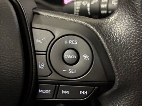 Used 2024 Toyota RAV4 XLE image 17