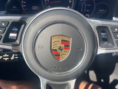 Used 2020 Porsche Panamera 4S image 13