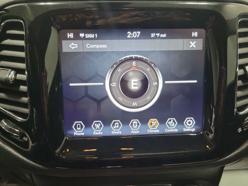 Used 2020 Jeep Compass Limited image 7