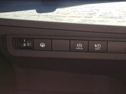Used 2023 Nissan Ariya FWD image 27
