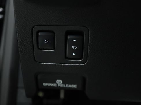 Used 2018 Ford F250 Platinum w/ Platinum Ultimate Package image 46