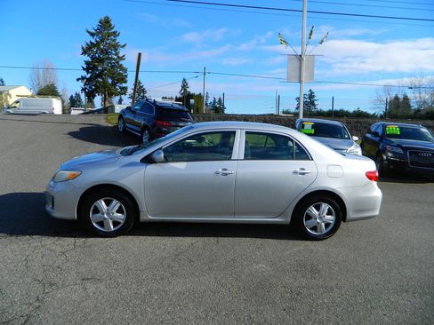 Used 2013 Toyota Corolla L image 5