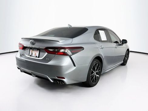 Used 2024 Toyota Camry SE FWD image 8