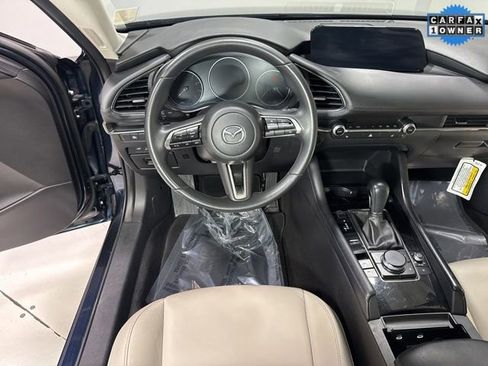 Used 2025 MAZDA MAZDA3 s image 15