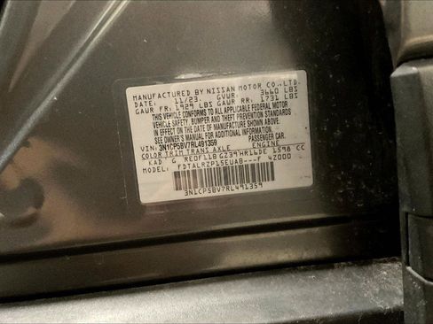 Used 2024 Nissan Kicks S image 32