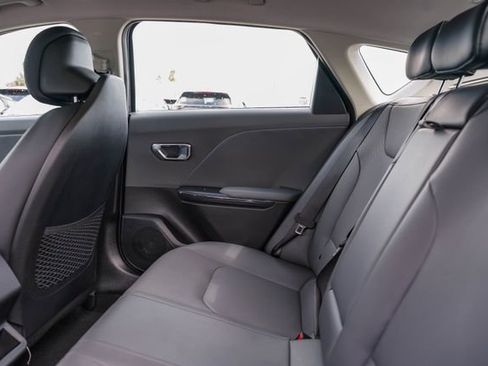 New 2026 Kia K4 EX image 19