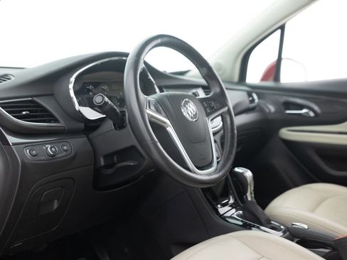 Used 2018 Buick Encore Essence w/ Experience Buick Package FWD image 25