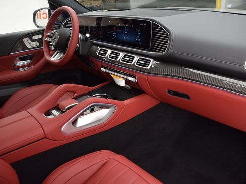 New 2026 Mercedes-Benz GLS 63 AMG 4MATIC image 13