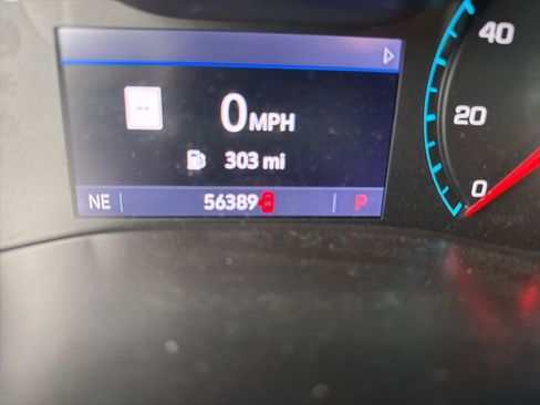 Used 2020 Chevrolet Colorado Z71 AWD/4WD image 19