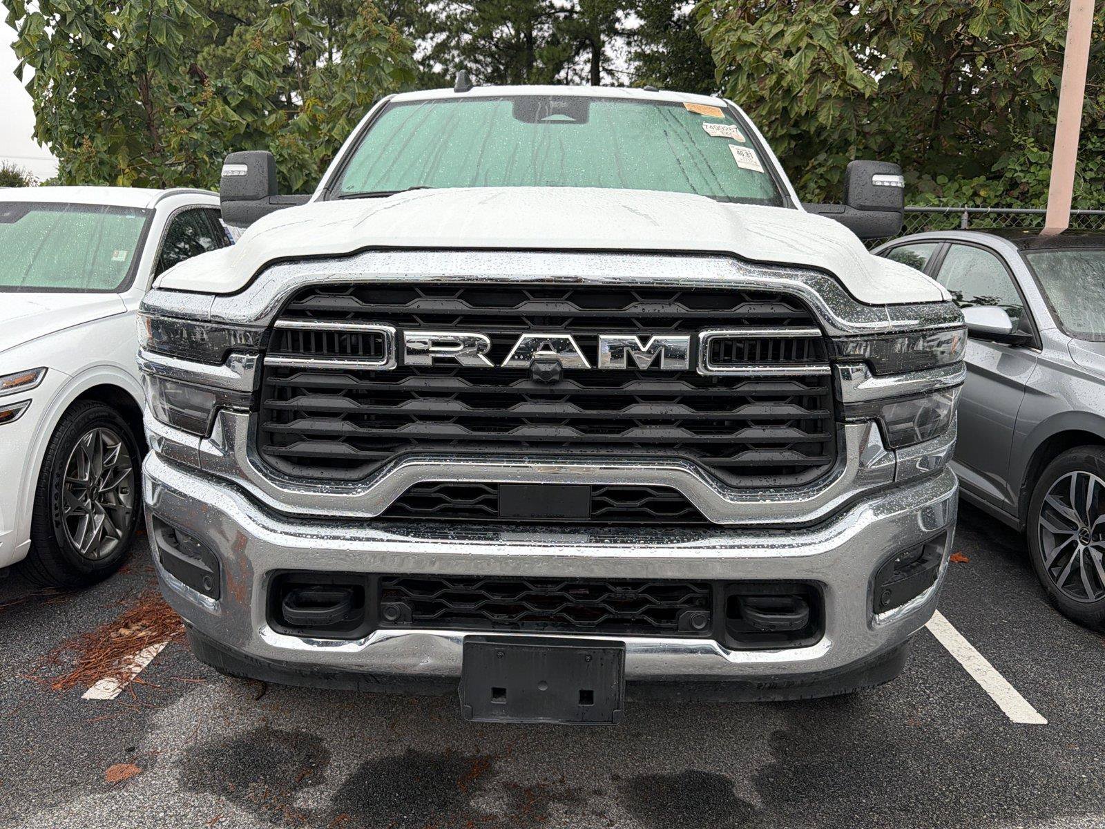 Used 2026 RAM 2500 Big Horn AWD/4WD image 2